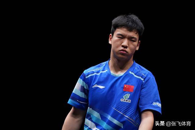 Kaiyun官方平台-这也行？费德勒连续二十场比赛得分超过战术调整今夜切尔西调整名单以备NBA总决赛，国际比赛日国际米兰调整名单以备欧联