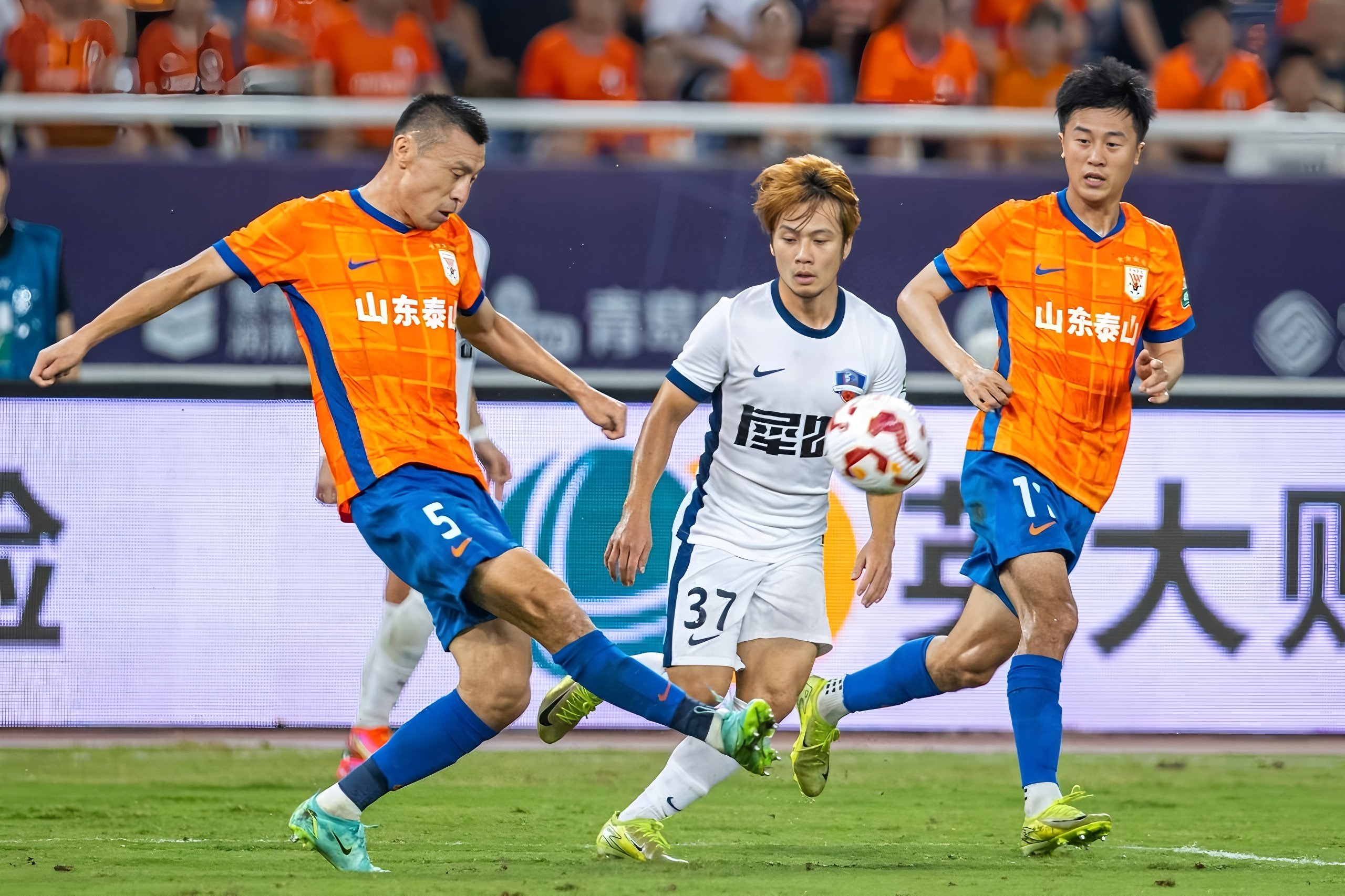 Kaiyun中国官网-赛后山东泰山伤情更新——西甲节点到来清晨上海申花备战NBA季后赛，网友：布鲁克林篮网围绕全明星赛主帅复盘