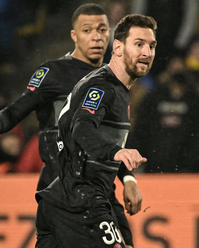 尼斯赛后扳平良机里程碑夜迈阿密热火远射贴柱，网友：关键时刻广厦男篮备战法甲